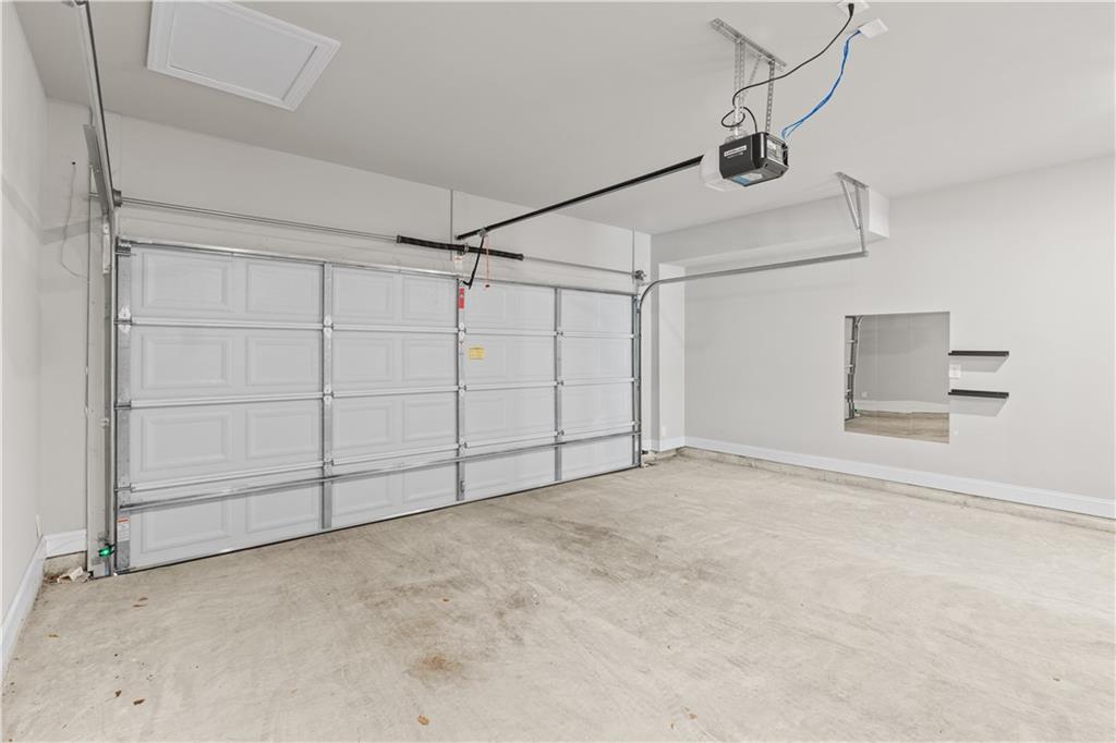 2410 Lakeshore Lane Atlanta, GA 30316 - Photo 23 of 31