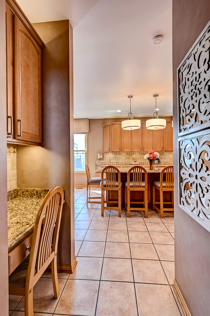 1633 Newton Avenue Park Ridge, IL 60068 - Photo 16 of 55