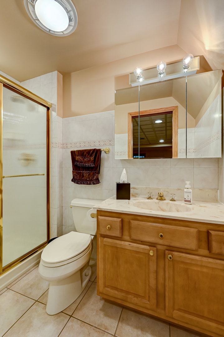 1633 Newton Avenue Park Ridge, IL 60068 - Photo 34 of 55