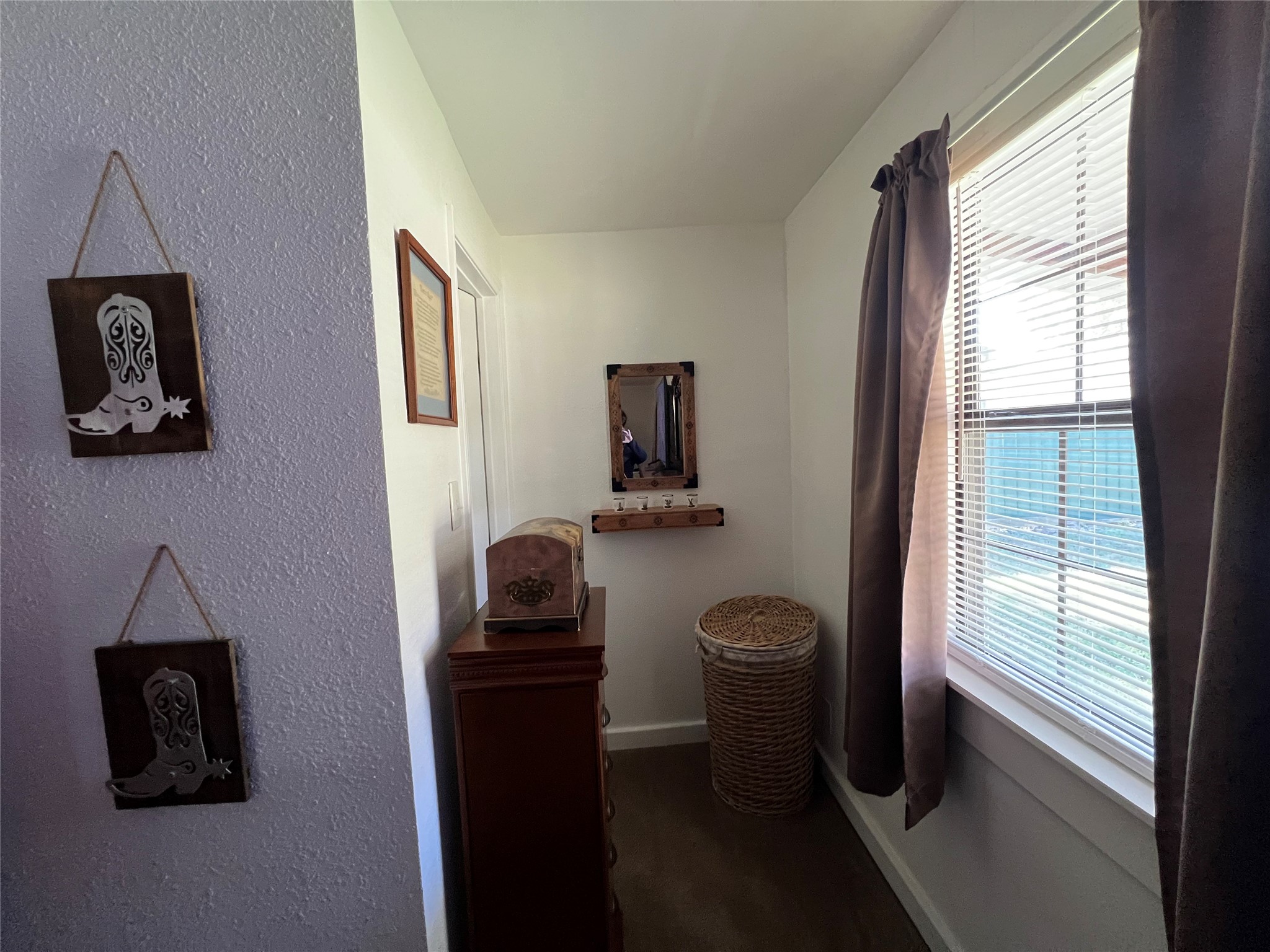 2723 Farm To Market 1010 Road Cleveland, TX 77327 - Photo 21 of 25 Hallway leading to Primary Bed Room Large Closet