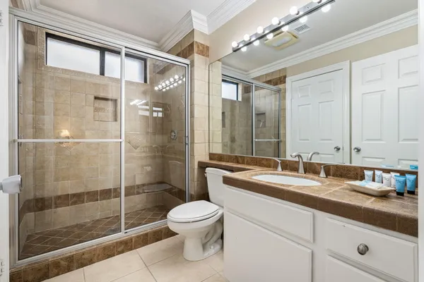 $3,900 | 76761 Chrysanthemum Way, Palm Desert, CA 92211