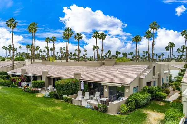 $3,900 | 76761 Chrysanthemum Way, Palm Desert, CA 92211