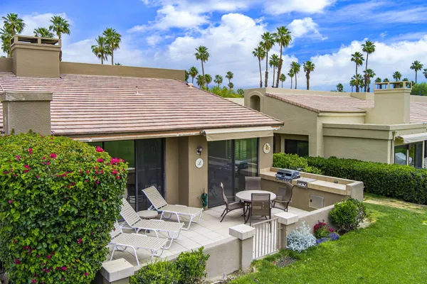 $3,900 | 76761 Chrysanthemum Way, Palm Desert, CA 92211