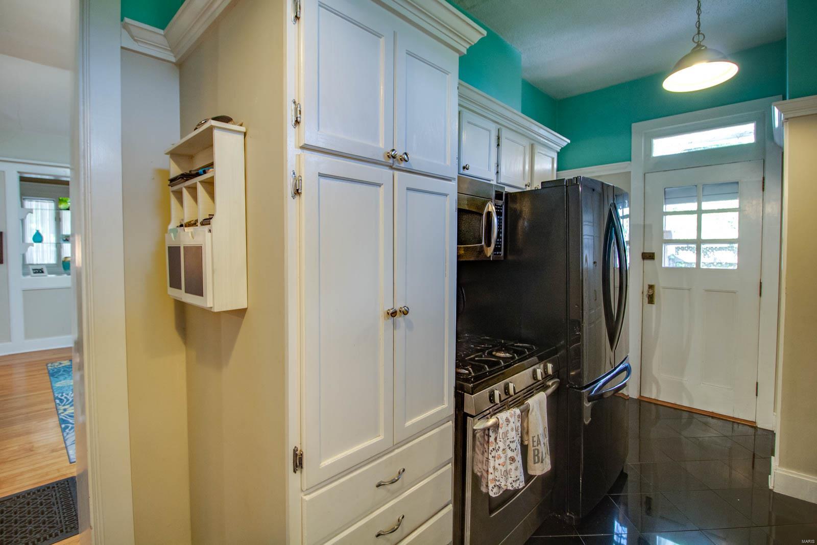 509 Beacon Street Alton, IL 62002 - Photo 12 of 31 Gallery Image 12
