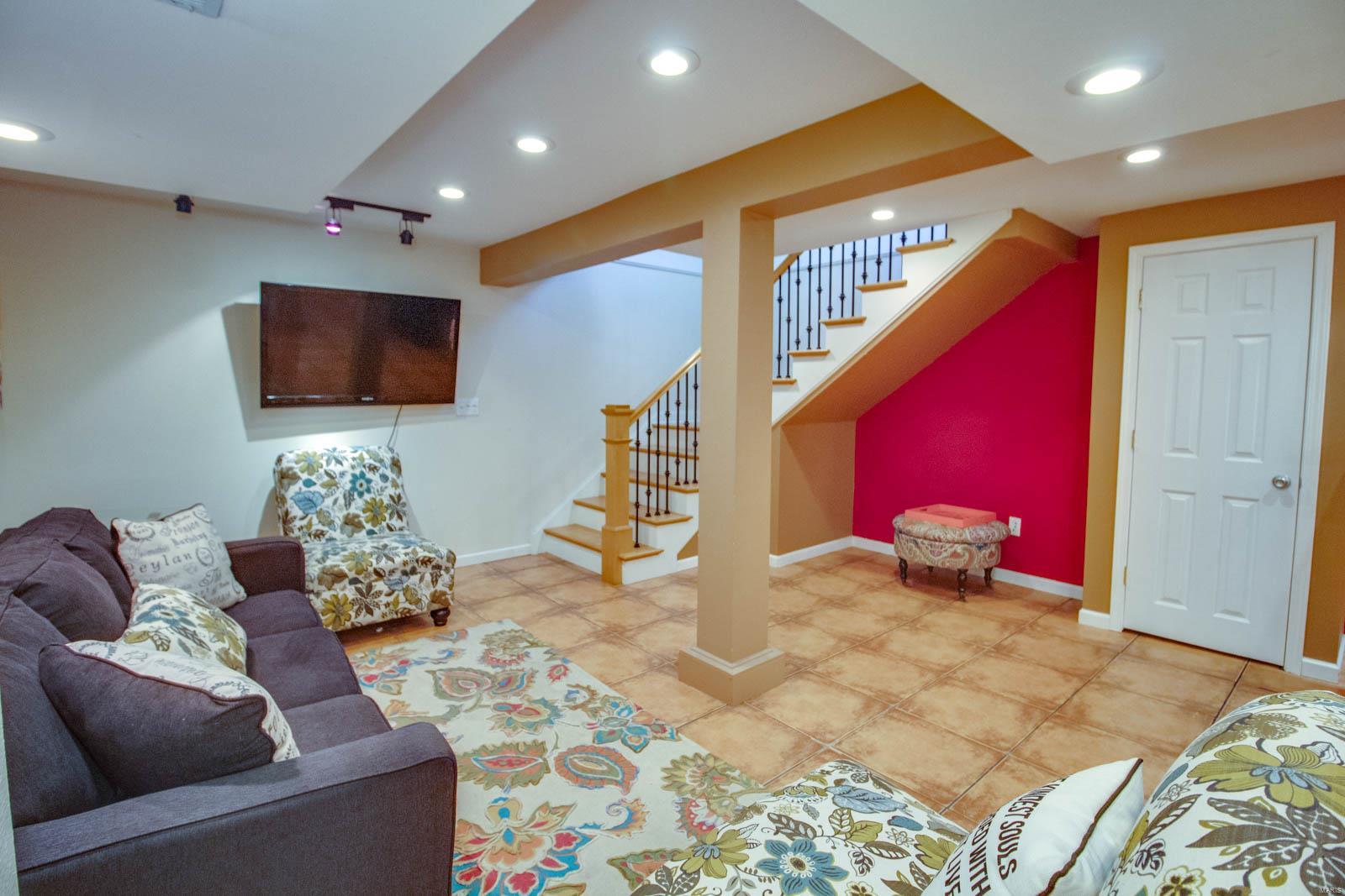 509 Beacon Street Alton, IL 62002 - Photo 22 of 31 Gallery Image 22