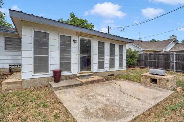 a view of a house with a patio
