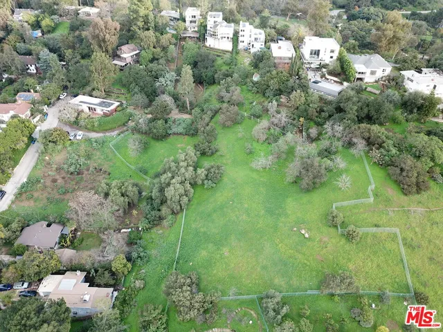 $2,000,000 | 0 Avon Street, Los Angeles, CA 90026