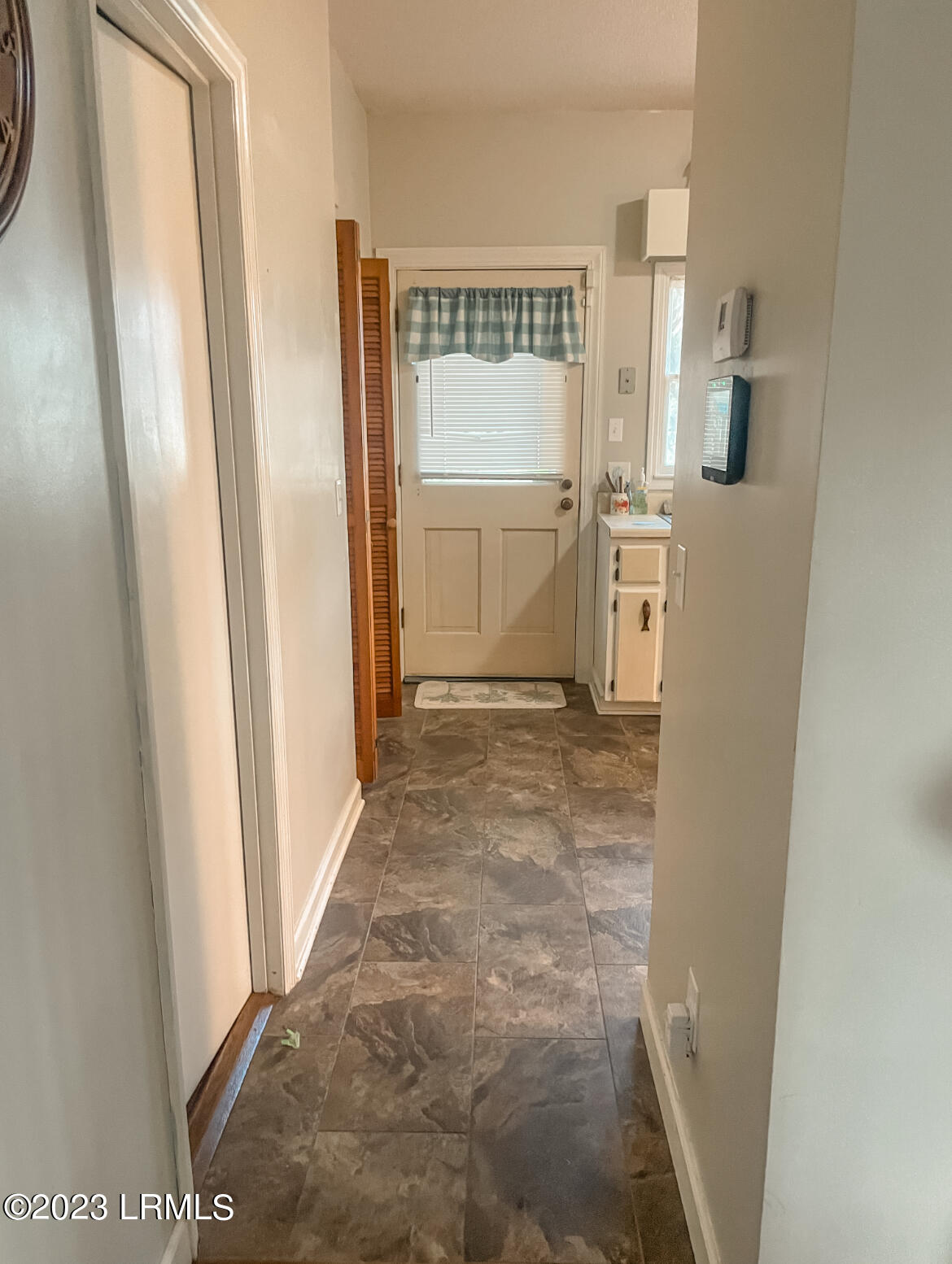 124 Stuart Point Road Seabrook, SC 29940 - Photo 25 of 28 32BE8A3E-DECB-4349-BDCC-057CC5863377