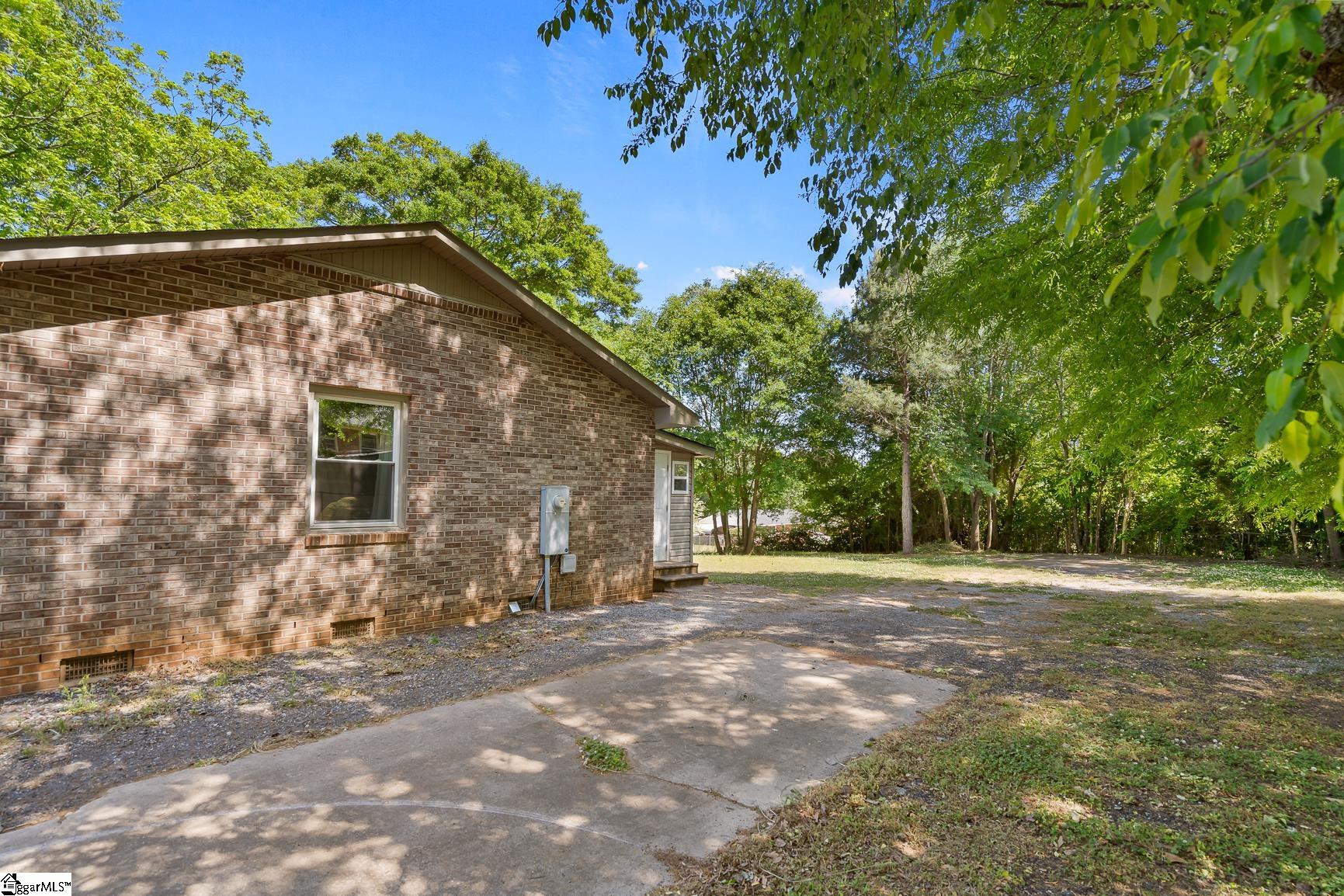 200 East Pinedale Road Anderson, SC 29626 - Photo 26 of 34 Gallery Image 26