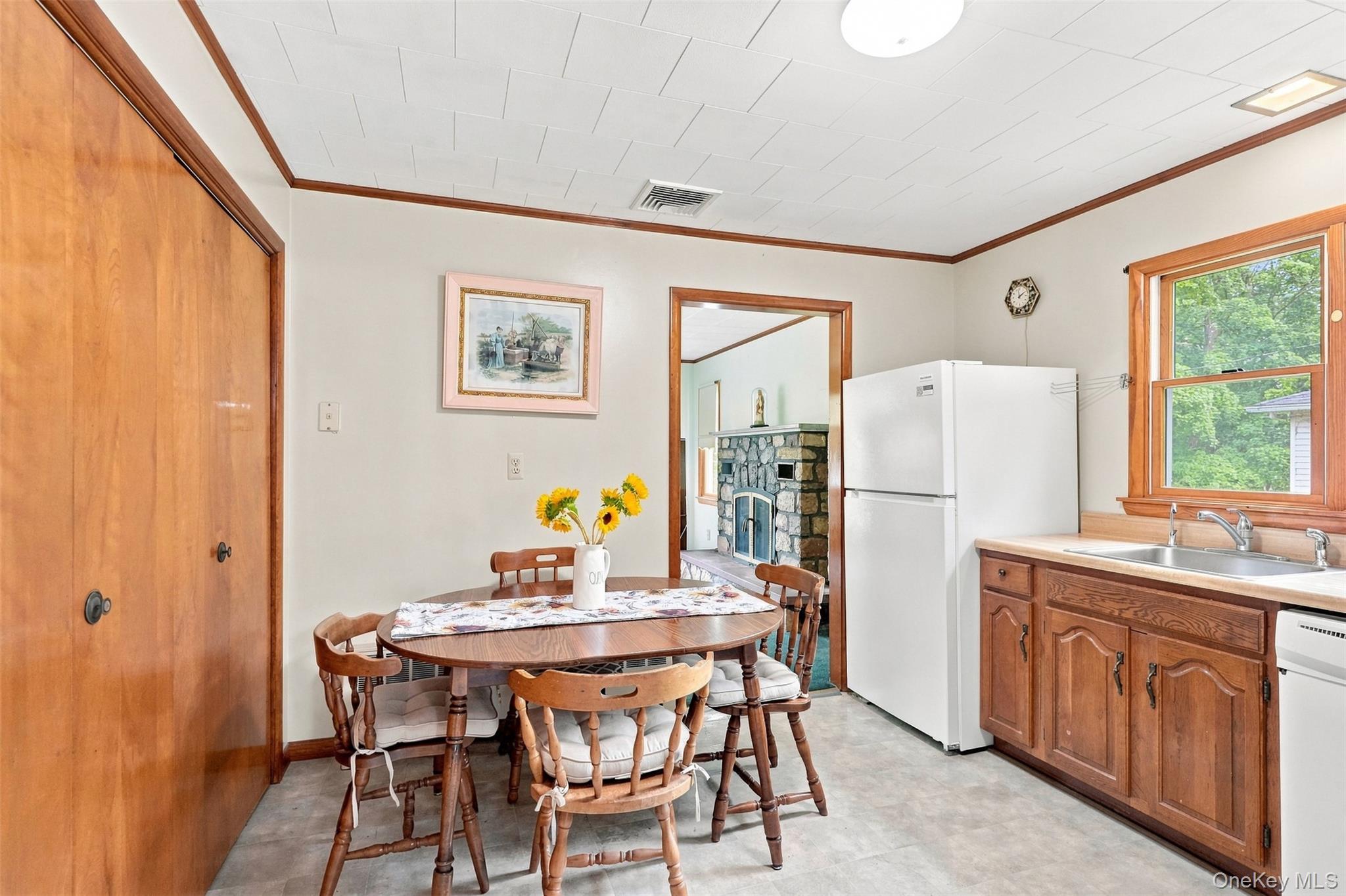 31 Red Barn Road Pine Bush, NY 12566 - Photo 17 of 44 Gallery Image 17