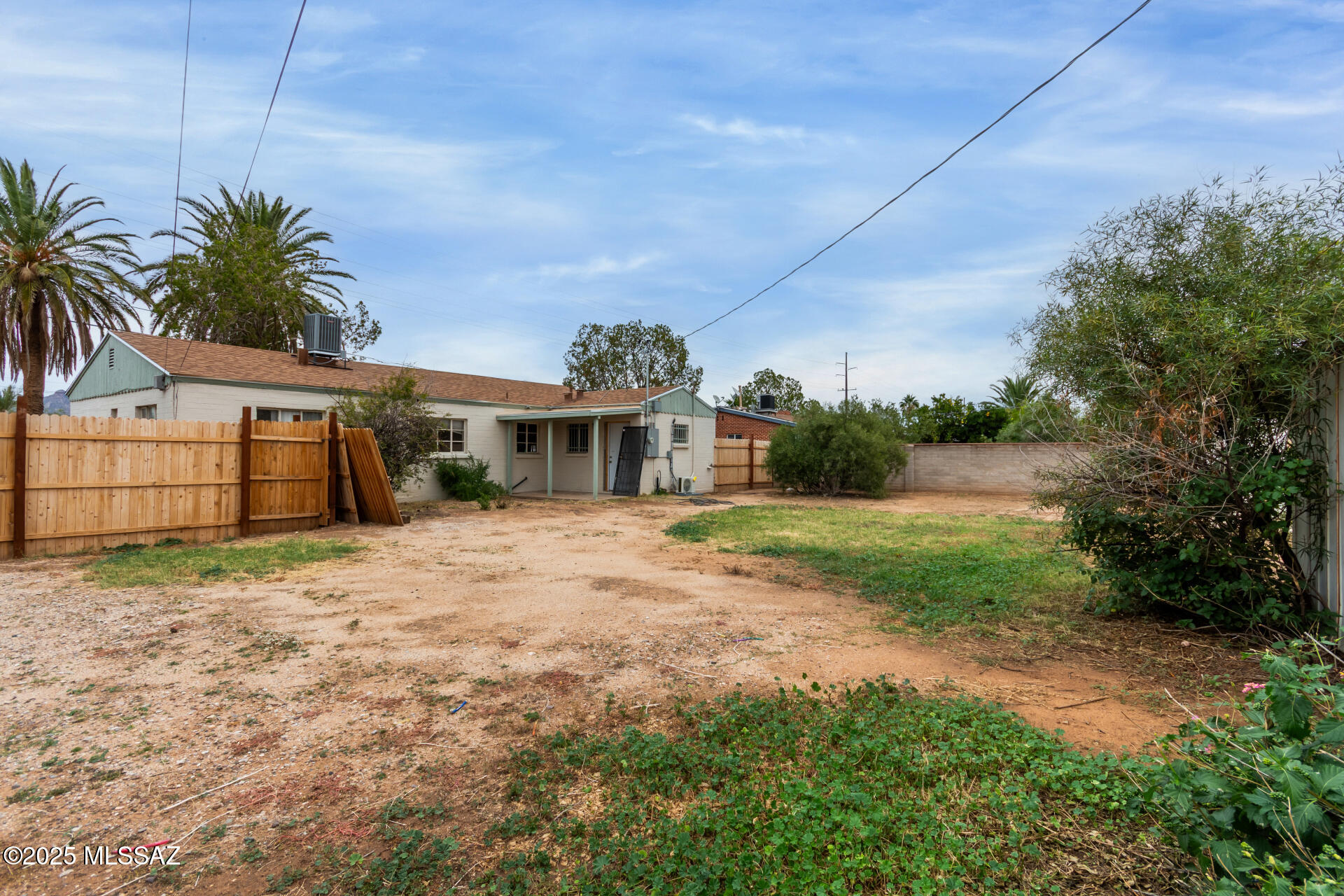 418 East Roger Road Tucson, AZ 85705 - Photo 22 of 23 Gallery Image 22