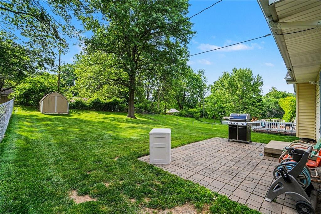 204 North Holder Road Independence, MO 64050 - Photo 24 of 28