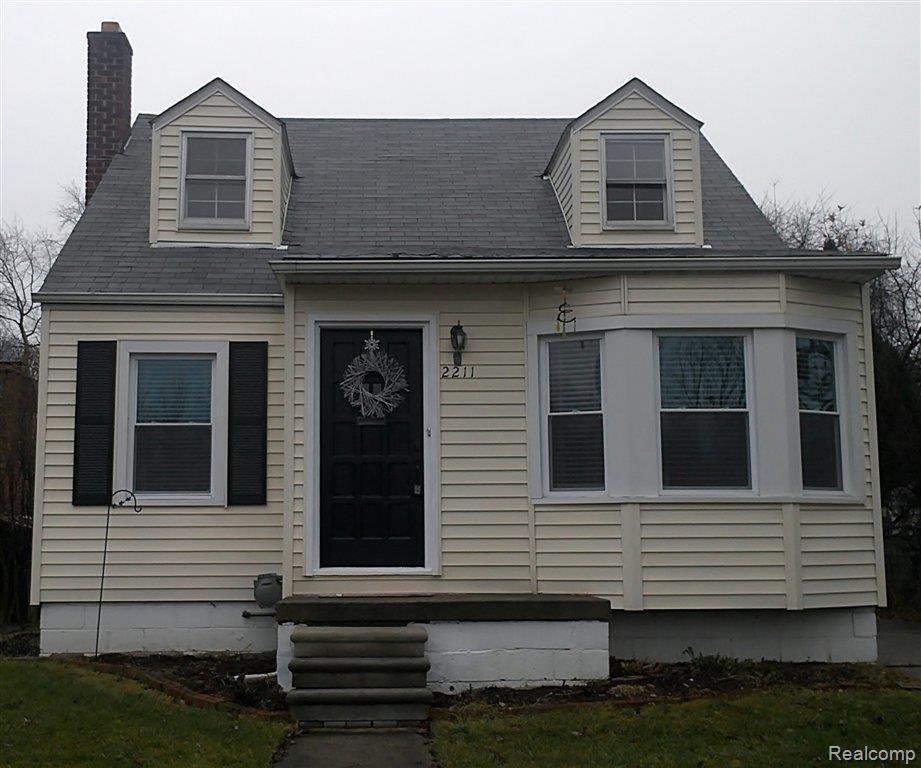 2211 Harvard Road Berkley, MI 48072 - Photo 1 of 10 IMG229 (2).jpg