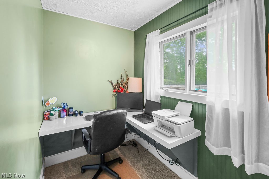 3909 Vira Road Stow, OH 44224 - Photo 17 of 49 Office off the Dining Room