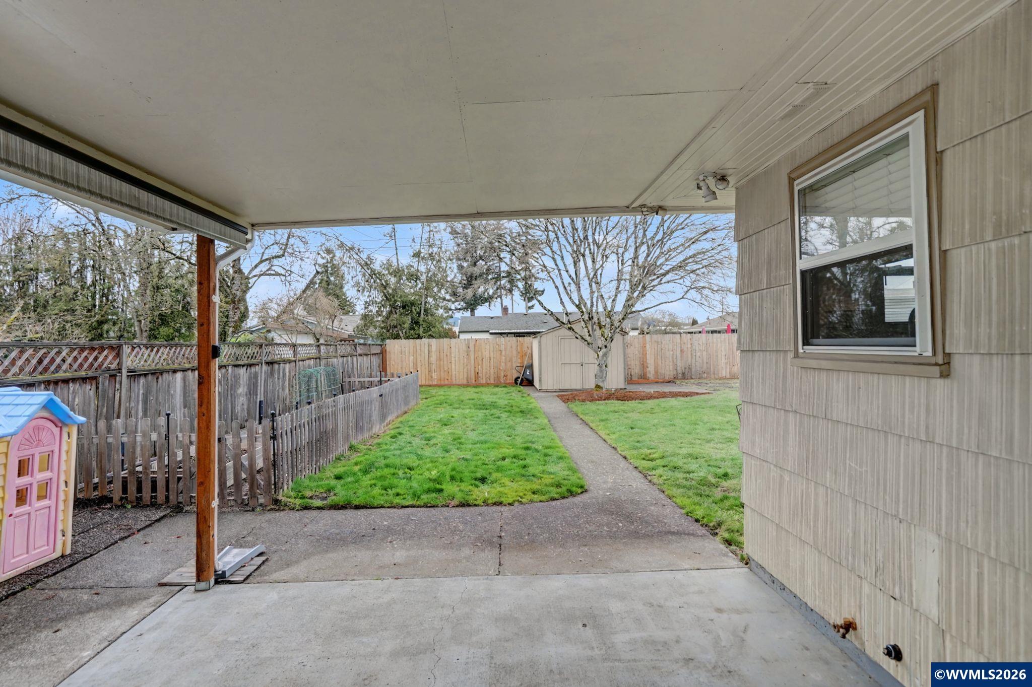 472 E Street Lebanon, OR 97355 - Photo 28 of 38 Gallery Image 28
