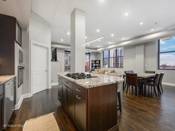 $6,500 | 360 West Illinois Street, Unit 10F, Chicago, IL 60654