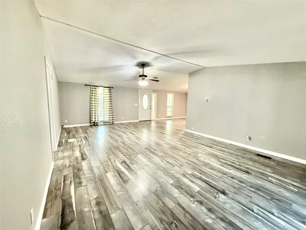 $258,000 | 1831 County Road 2235, Cleveland, TX 77327