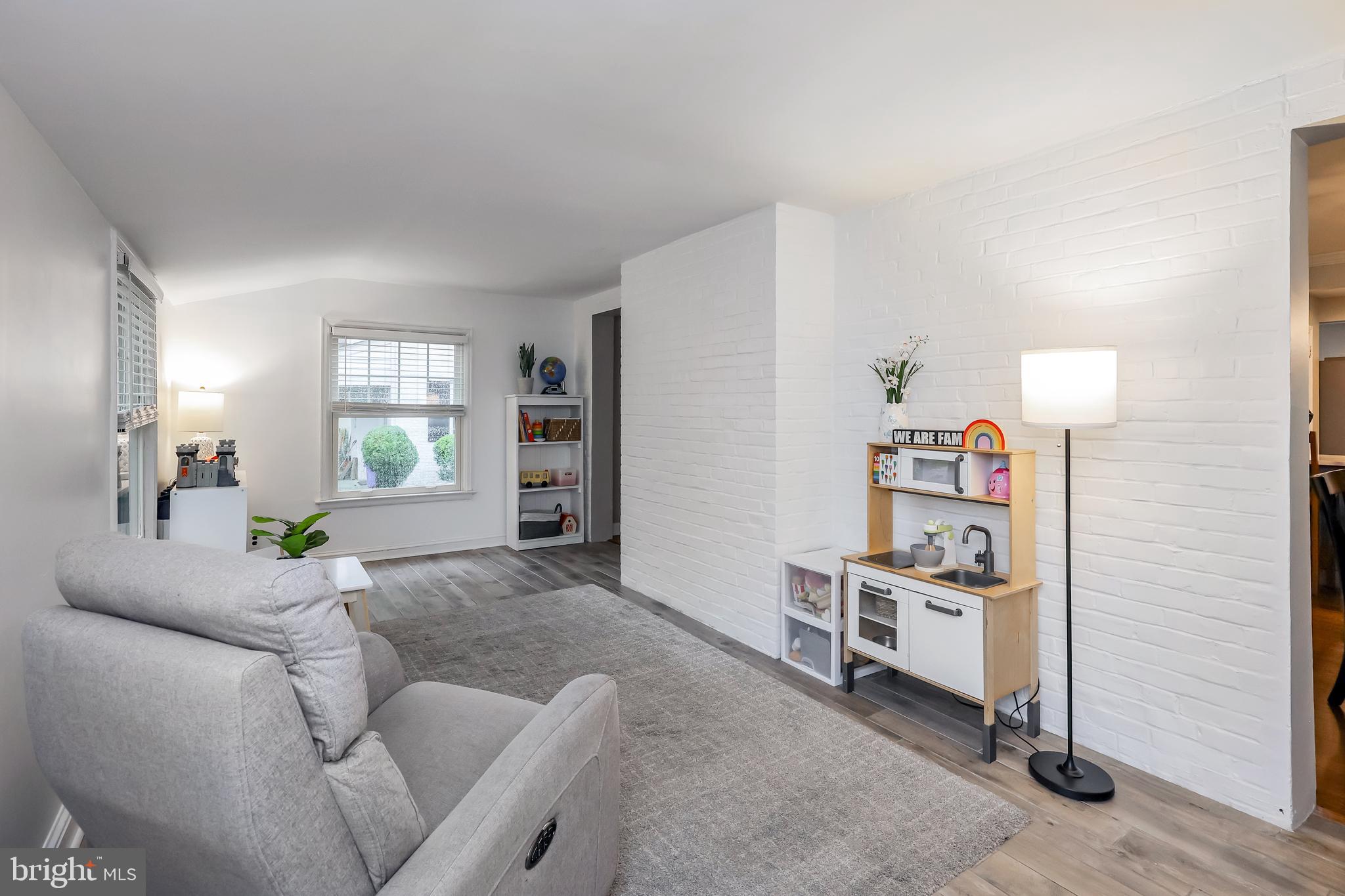 2710 Prescott Road Havertown, PA 19083 - Photo 18 of 38 a living room with furniture and a window