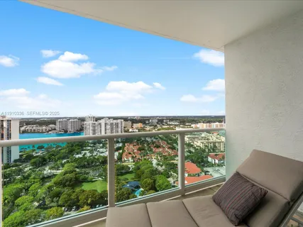$2,049,000 | 3301 Northeast 183rd Street, Unit 2706, Aventura, FL 33160