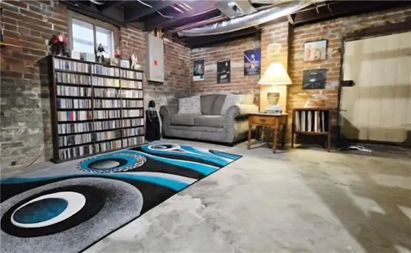 $239,000 | 220 North 17th Street, St. Joseph, MO 64501