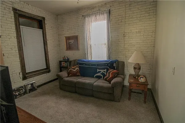 $239,000 | 220 North 17th Street, St. Joseph, MO 64501