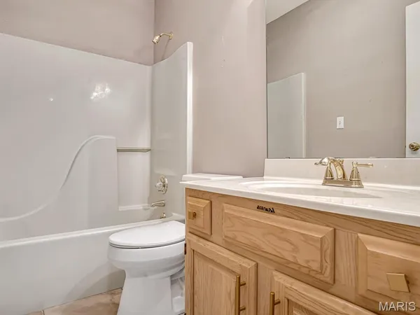 $349,000 | 1 Eagle Court, Edwardsville, IL 62025