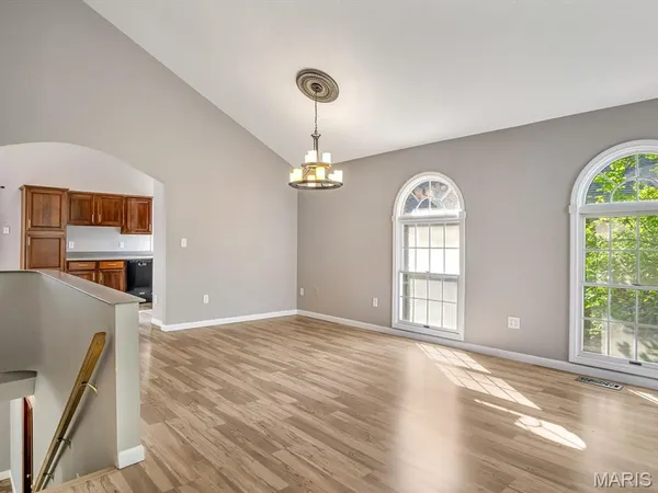 $349,000 | 1 Eagle Court, Edwardsville, IL 62025