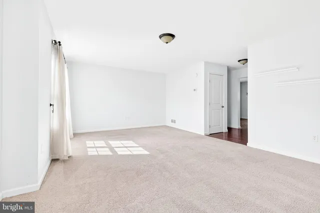 $340,000 | 6205 Galleon Drive, Mechanicsburg, PA 17050