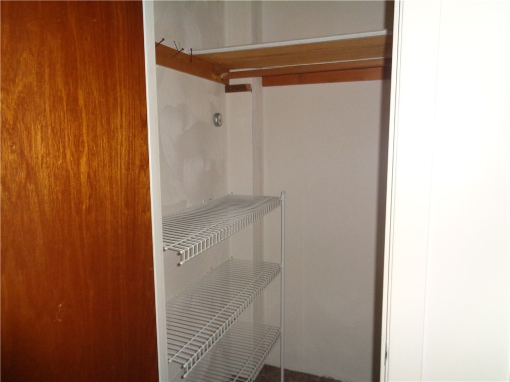 45 Reed Street Warwick, RI 02886 - Photo 19 of 29