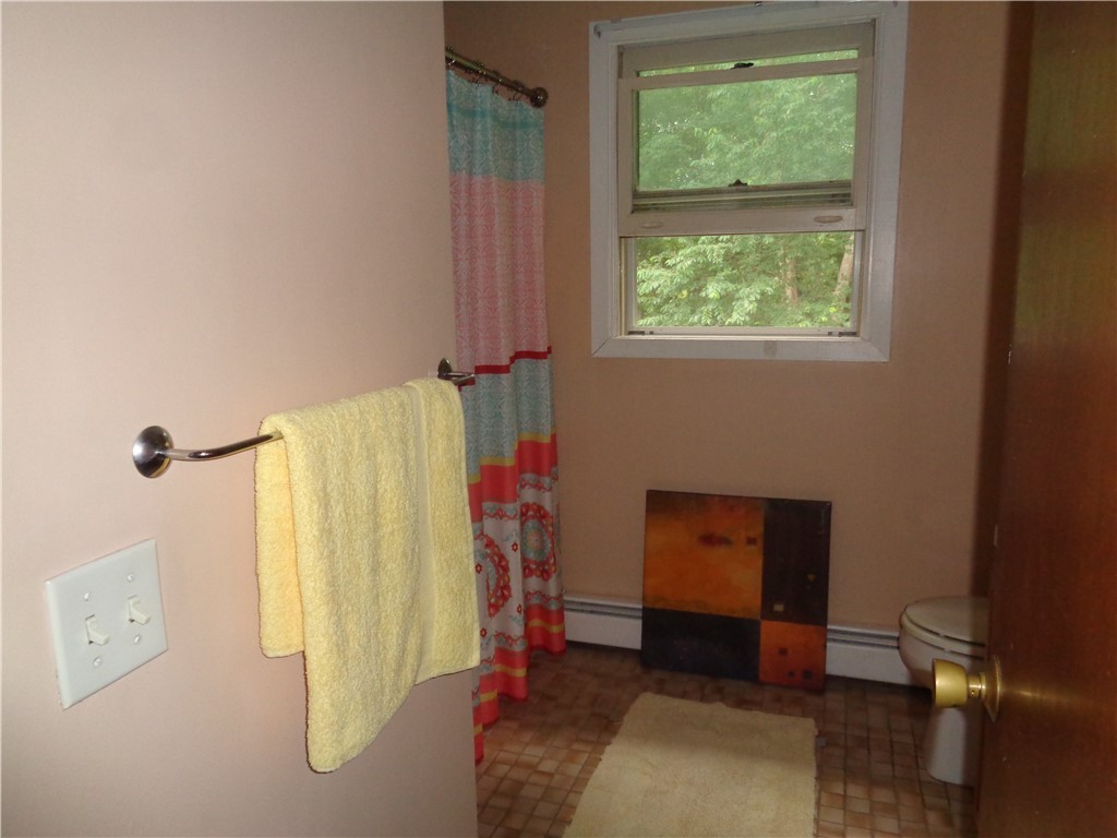 45 Reed Street Warwick, RI 02886 - Photo 21 of 29