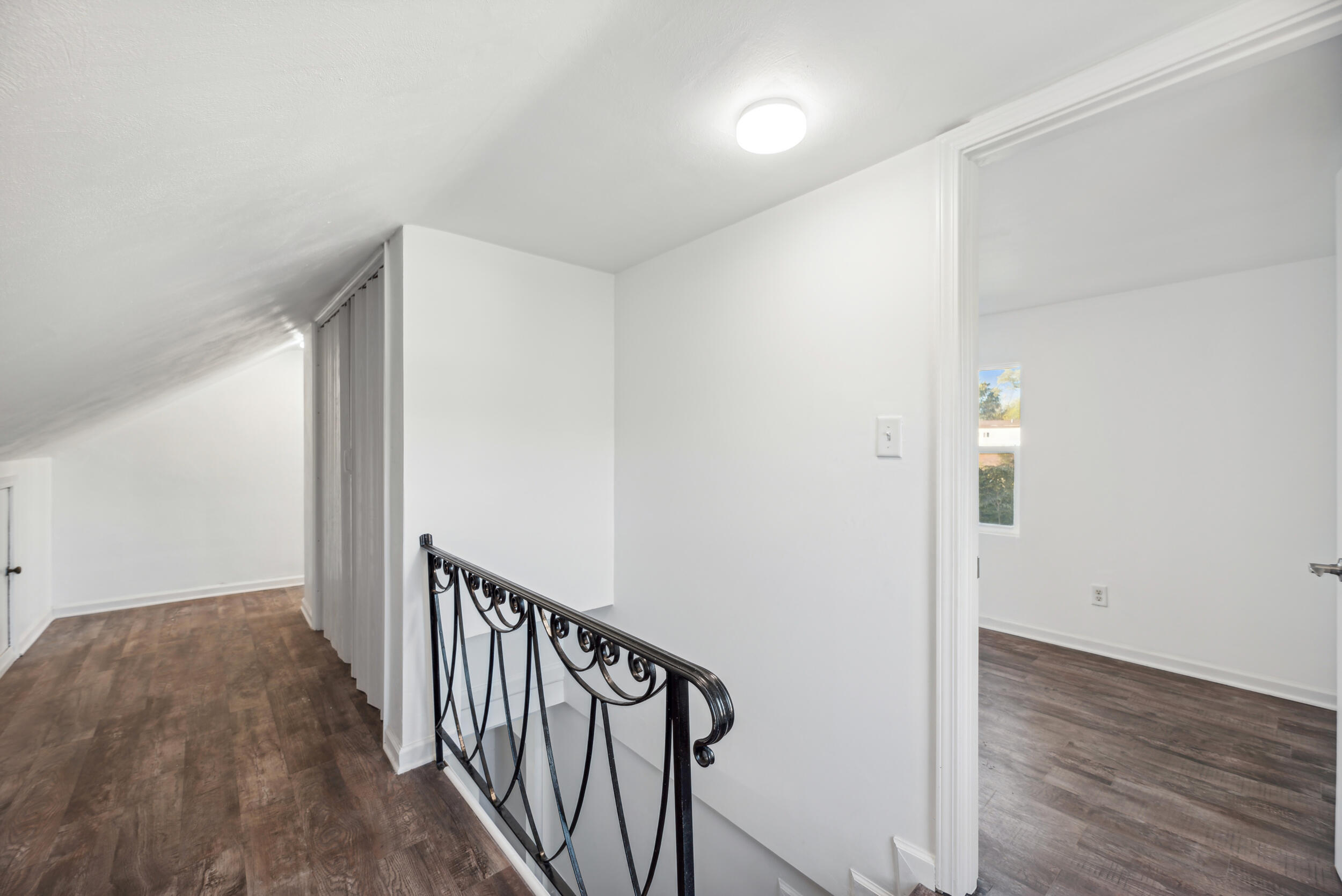 1122 Bigger Street Gary, IN 46404 - Photo 13 of 19 2500x1669