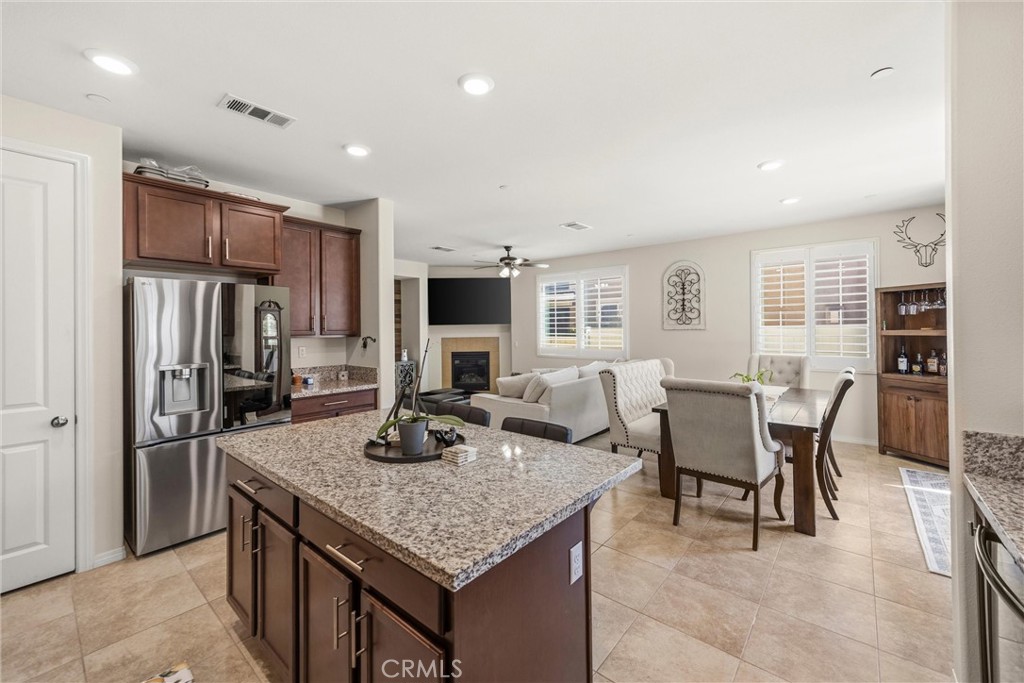 3826 Bur Oak Road San Bernardino, CA 92407 - Photo 16 of 51