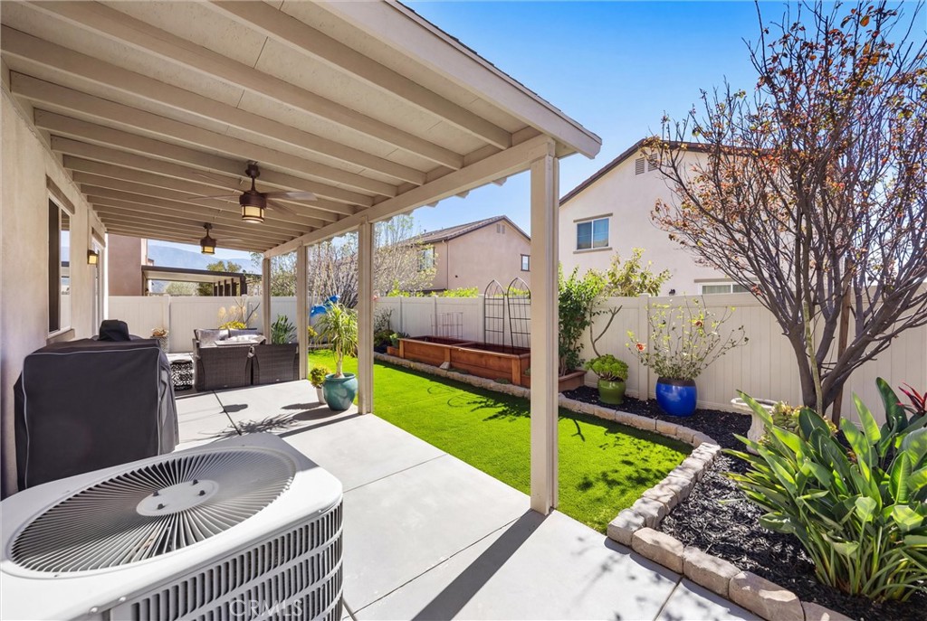 3826 Bur Oak Road San Bernardino, CA 92407 - Photo 41 of 51