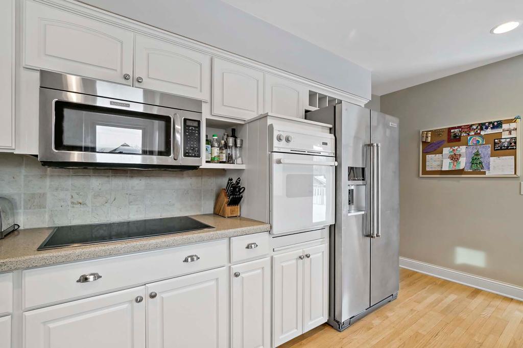 6109 Code Avenue Edina, MN 55436 - Photo 11 of 42