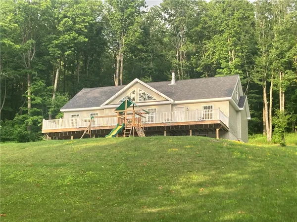 $339,900 | 294 Jennings Road East, Horseheads, NY 14845