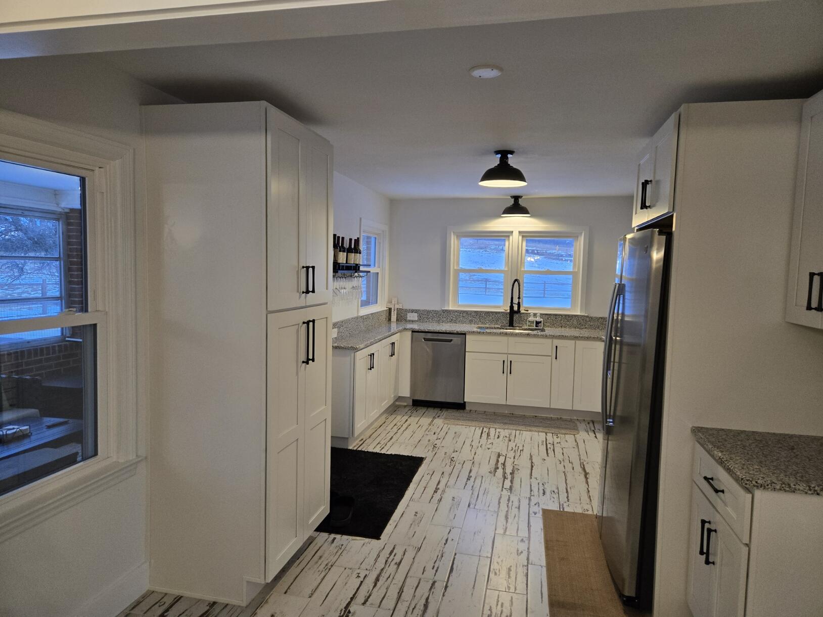 4015 White House Road Moneta, VA 24121 - Photo 10 of 37 20260206_072711