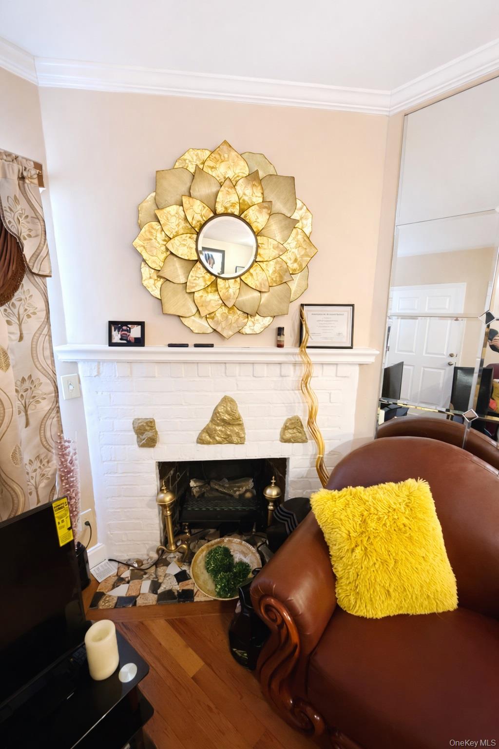 179-15 Selover Road Queens, NY 11434 - Photo 4 of 16 a room with furniture and a mirror