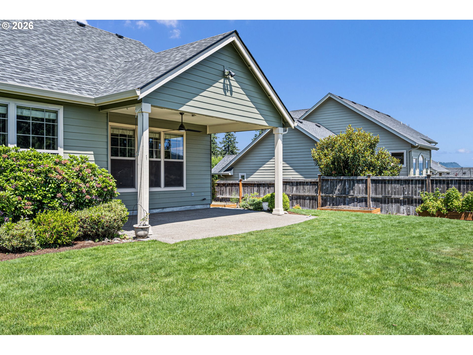 6095 Graystone Loop Springfield, OR 97478 - Photo 39 of 48 Backyard