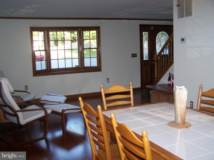 5422 Aylor Road Fairfax, VA 22032 - Photo 21 of 30 Interior (General)