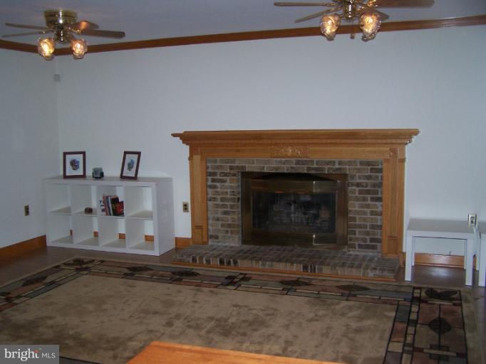 5422 Aylor Road Fairfax, VA 22032 - Photo 29 of 30 Family Room