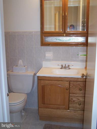 5422 Aylor Road Fairfax, VA 22032 - Photo 10 of 30 Bath (Master)