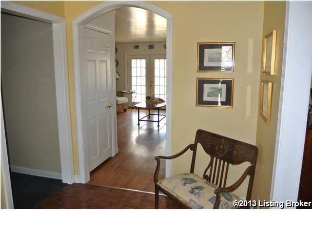 2001 Camargo Road Louisville, KY 40207 - Photo 4 of 22 Additional Photo