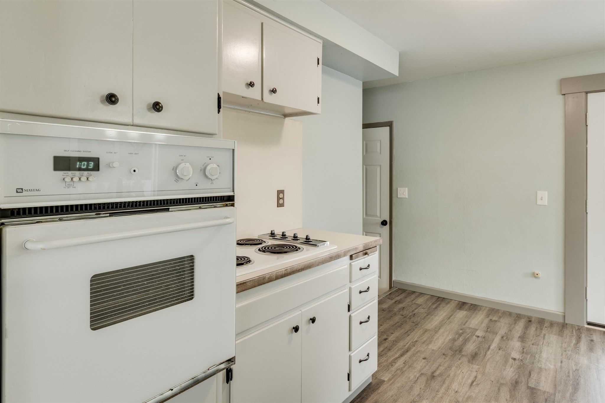 2423 South Sunrise Road Spokane Valley, WA 99206 - Photo 15 of 40 Gallery Image 15