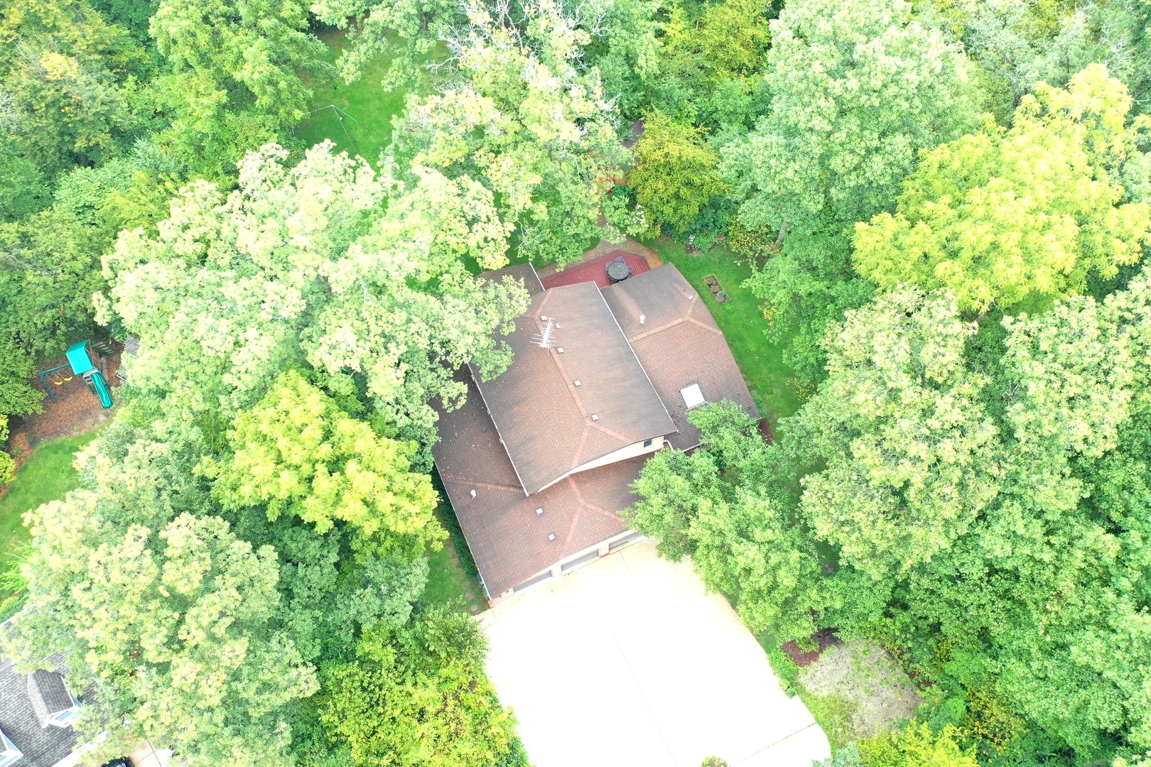 12612 West Hadley Road Homer Glen, IL 60491 - Photo 35 of 39 a view of a yard