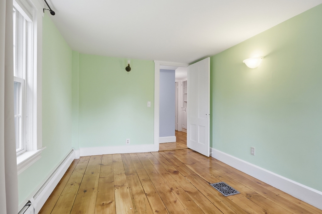 384 Pearl Hill Road Fitchburg, MA 01420 - Photo 25 of 41