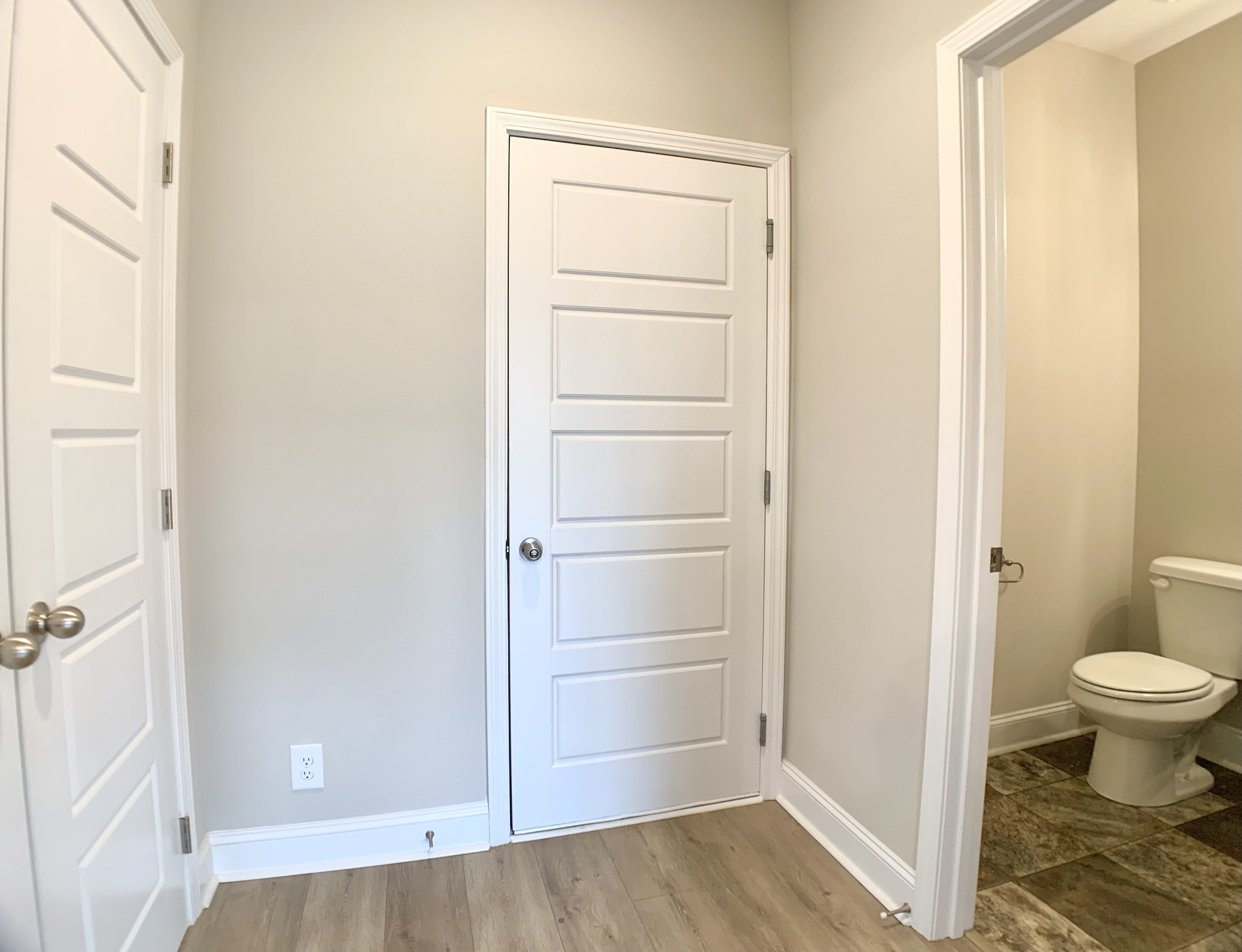 208 Copeland Road Clarksville, TN 37042 - Photo 11 of 35 a view of bathroom with toilet