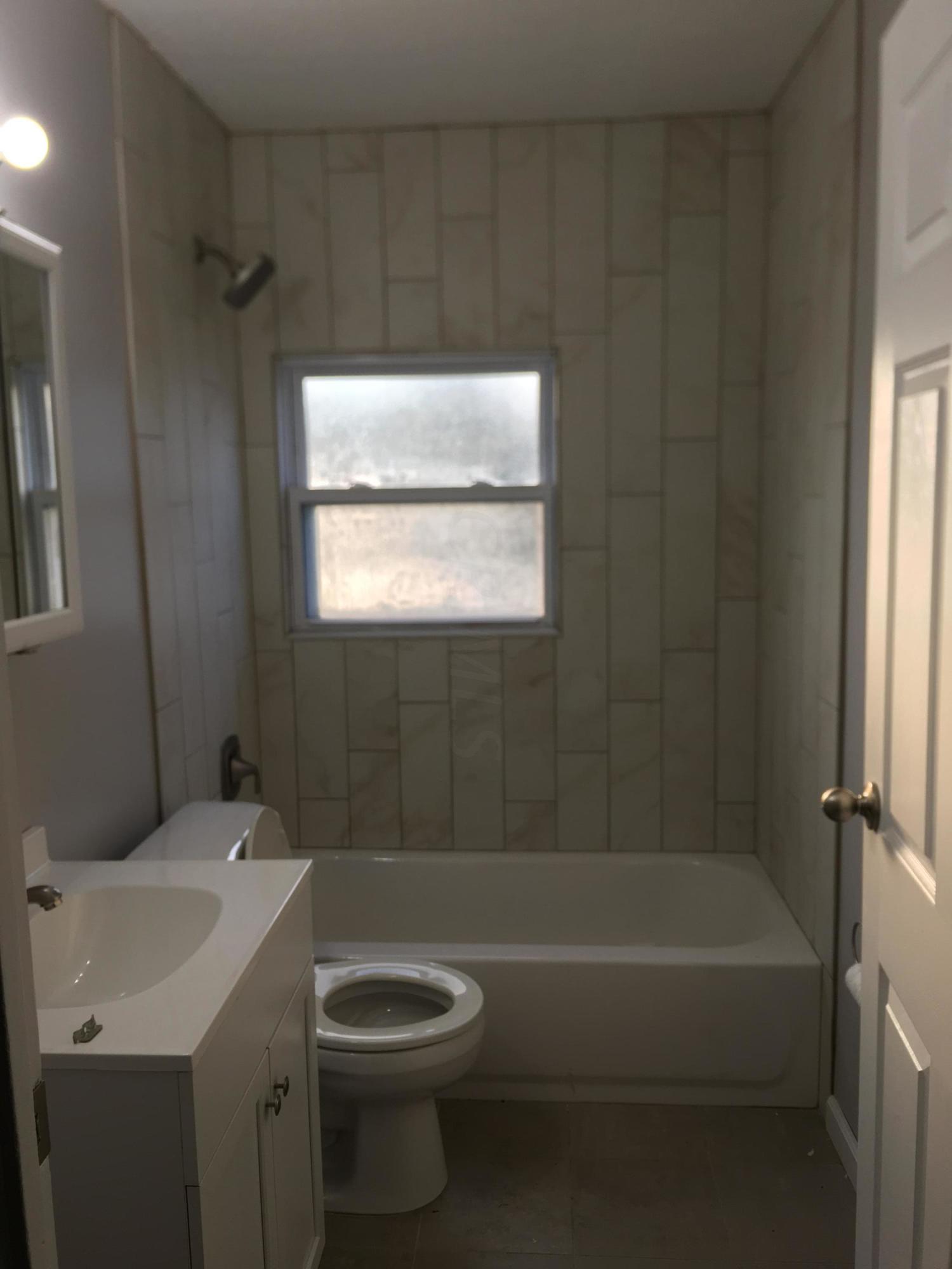 119 South Hampton Road Columbus, OH 43213 - Photo 8 of 10