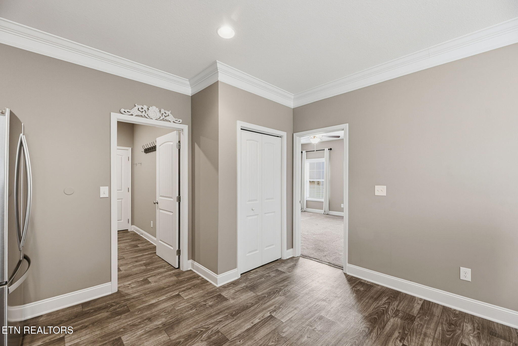 141 Hardinberry Street Oak Ridge, TN 37830 - Photo 11 of 27 11-web-or-mls-Hrdnbrry141 (44)