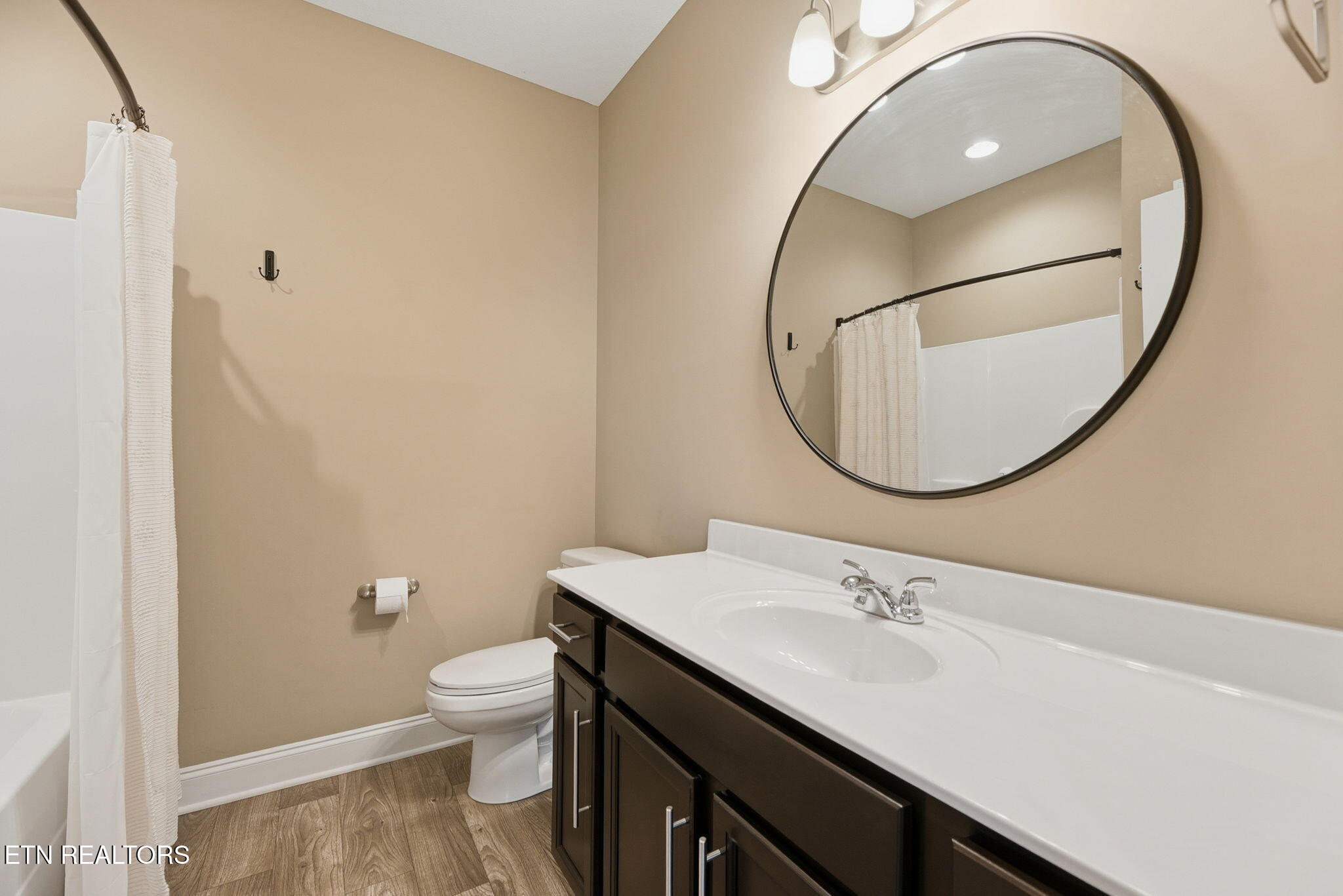 141 Hardinberry Street Oak Ridge, TN 37830 - Photo 20 of 27 19-web-or-mls-Hrdnbrry141 (68)