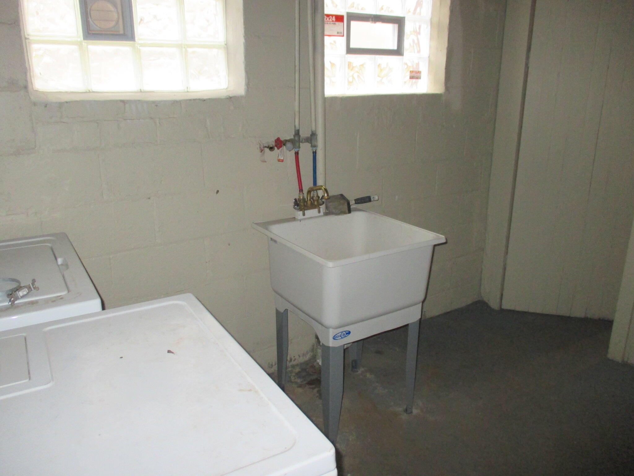 2848 North 50th Street, Unit 2850 Milwaukee, WI 53210 - Photo 35 of 39 IMG_3008